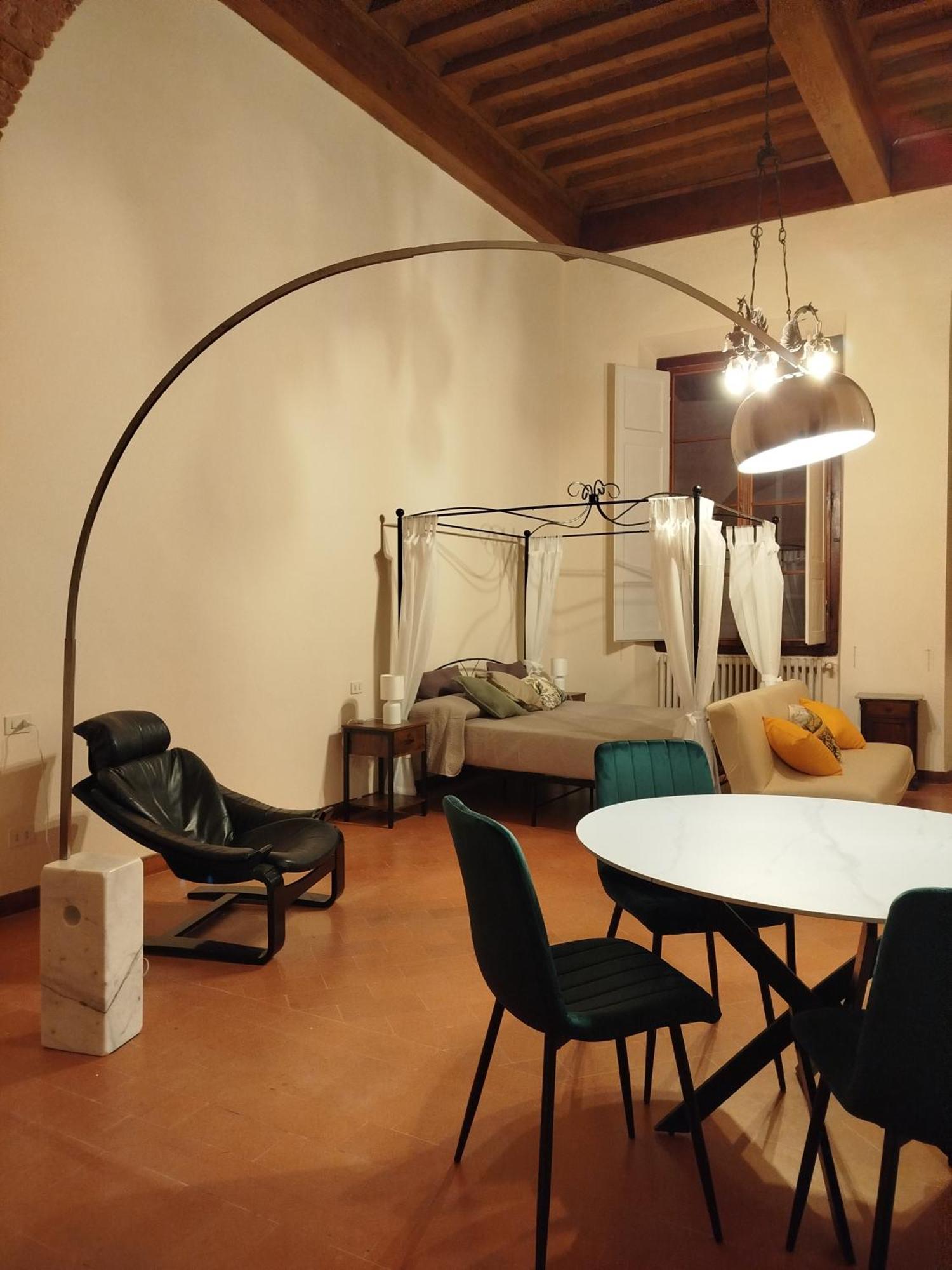 Lo Studio Nel Borgo La Centro Storico Alloggio in famiglia *