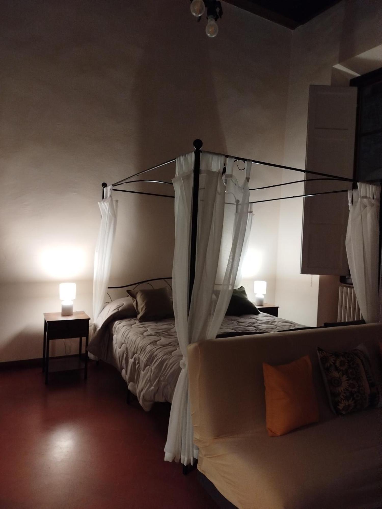 Alloggio in famiglia Lo Studio Nel Borgo La Centro Storico Firenze